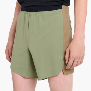 Model_Text: model is 6'3" and wears a medium