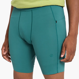 Model_Text: model is 6'1" and wears a large