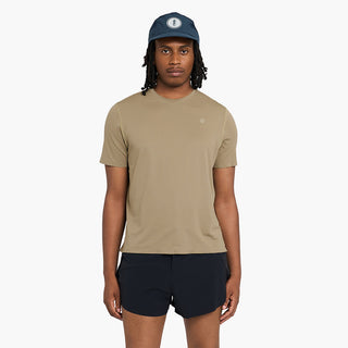 Model_Text: model is 6'1" and wears a medium