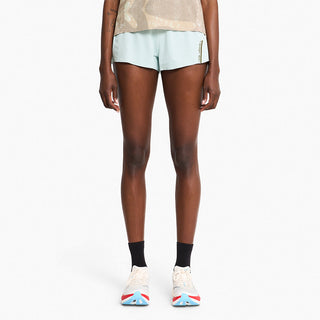 Model_Text: model is 6'1" and wears a small
