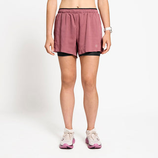 Model_Text: model is 5'5" and wears a small