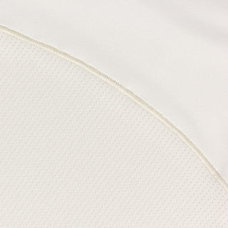 close view of the breathable fabrics on the ciele athletics DLYTShirt lightweight and performance driven singlet in rainy day
