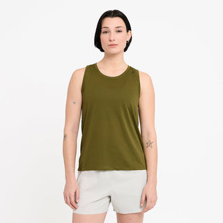 Model_Text: model is 5'6" and wears a small