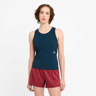 Model_Text: model is 5'7" and wears a small