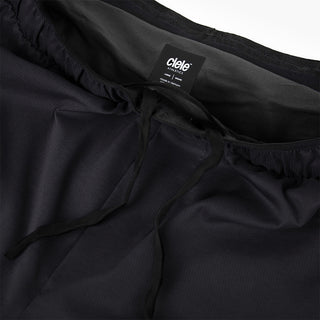 close view of the elastic waistband on the ciele athletics DLYShort 5 inch with a long brief in shadowcast color