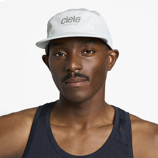 front view of ciele athletics GOCap unisex running hat in shadowcast color on a model