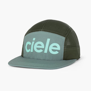 front view of the ciele athletics GOCap unisex running hat in silver pine color