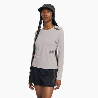 Model_Text: model is 5'5" and wears a x-small