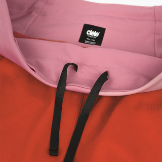 close view of the elastic waistband on the ciele athletics TRNShort 4 inch with a brief in clay color