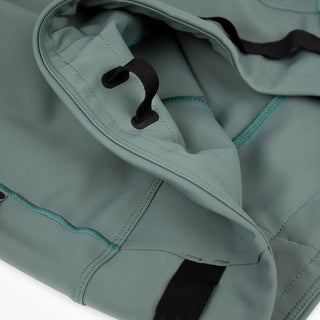 close view of waist on the ciele athletics FSTTight short running short in silver pine