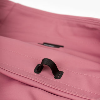 close view of the elastic waist on the ciele athletics FSTTight short running short in deco rose
