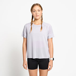 front view of ciele athletics FSTTShirt lightweight and performance driven T-Shirt in misty lilac on a model