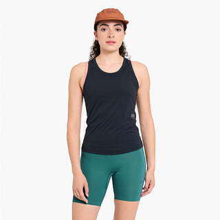 Model_Text: model is 5'5" and wears a small